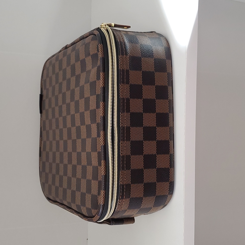 Brown Checkered Makeup Bag NWOT Adjustable Compartment - Picture 5 of 16
